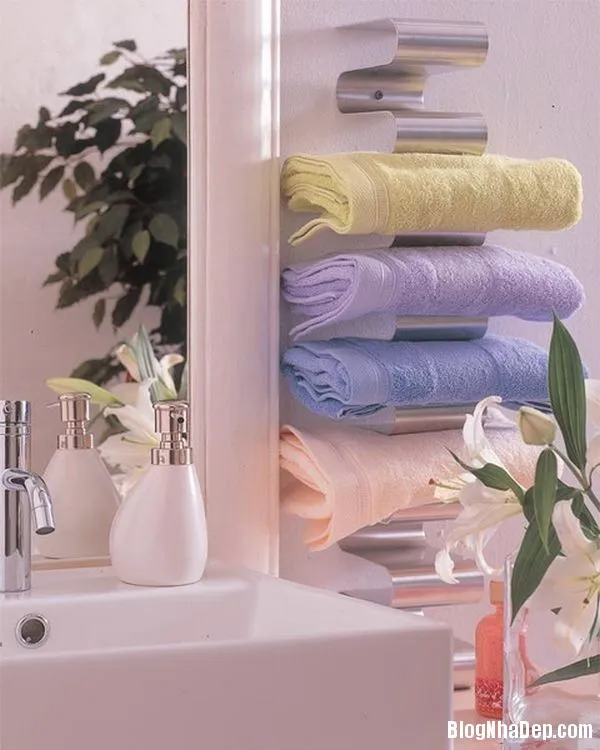 do dung phong tam 1.101 Bài trí không gian lưu trữ khăn cho phòng tắm